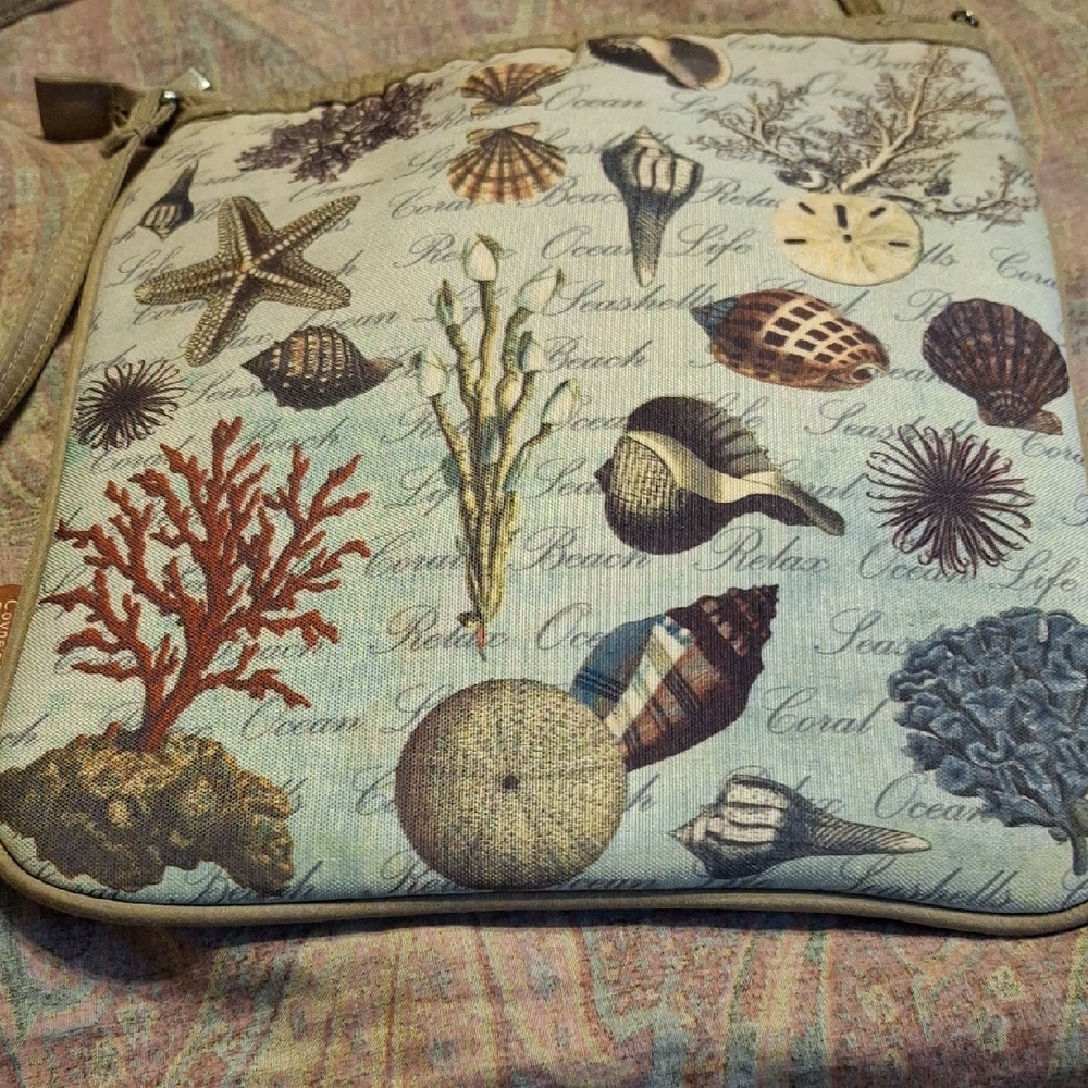 Modern Vintage Coastal Shell Accent Pillow Cover - Blue, Tan, Coral